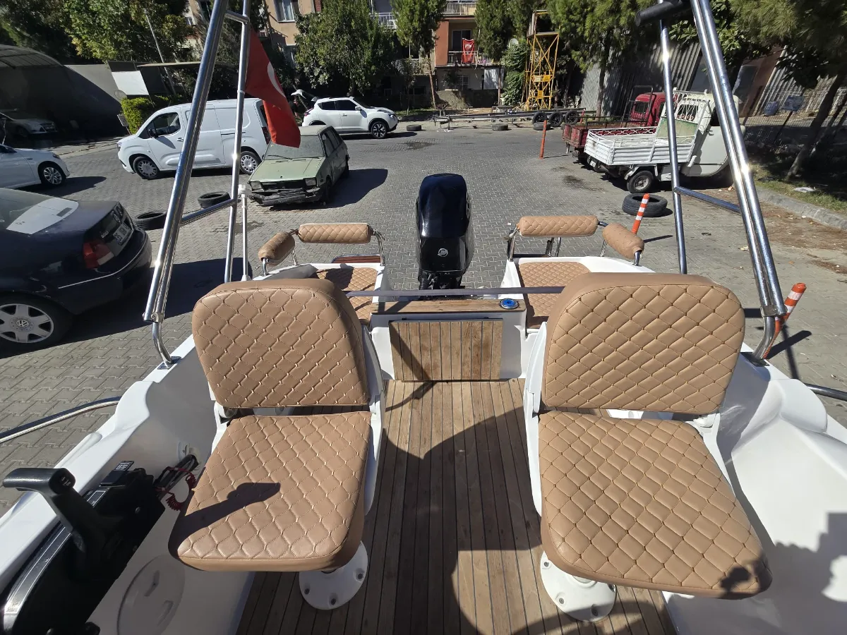 2024 Model Marin Boat Samba Deluxe